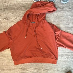 Cropped hoodie